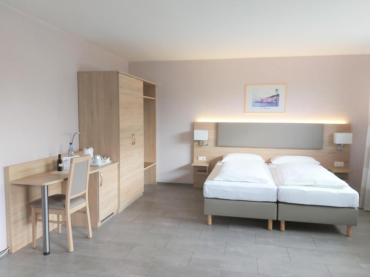 Pension Heuer Brietlingen Екстериор снимка