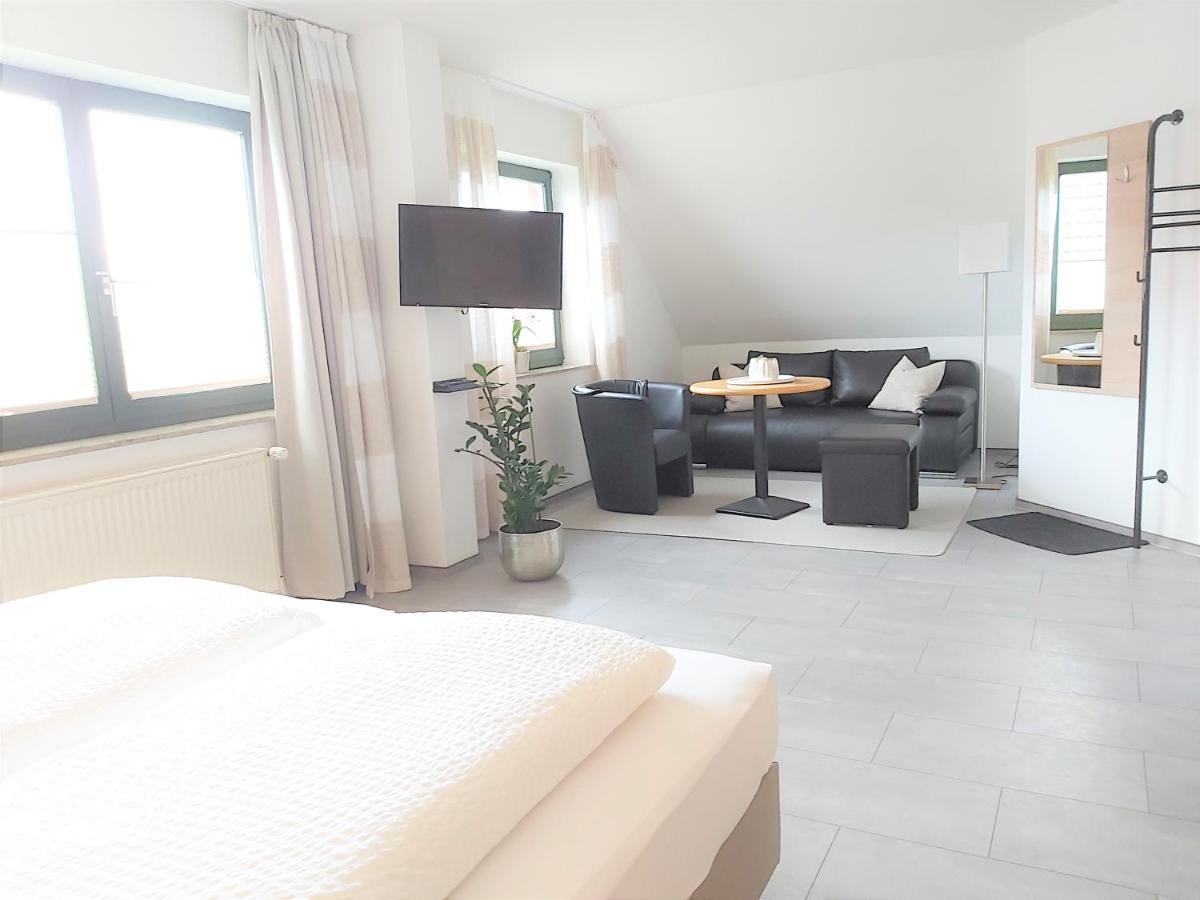 Pension Heuer Brietlingen Екстериор снимка