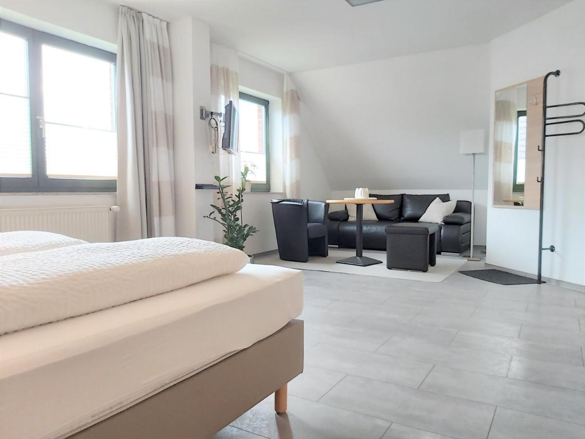 Pension Heuer Brietlingen Екстериор снимка