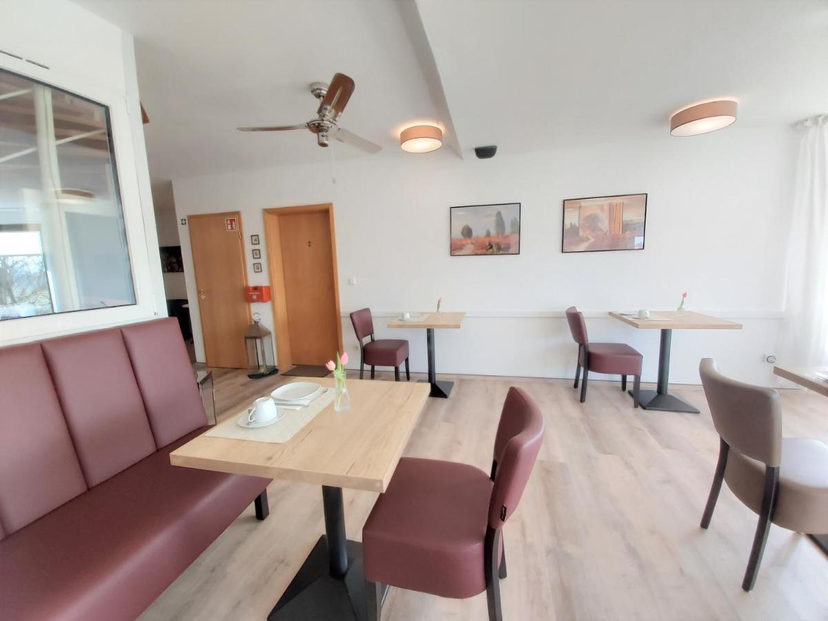 Pension Heuer Brietlingen Екстериор снимка