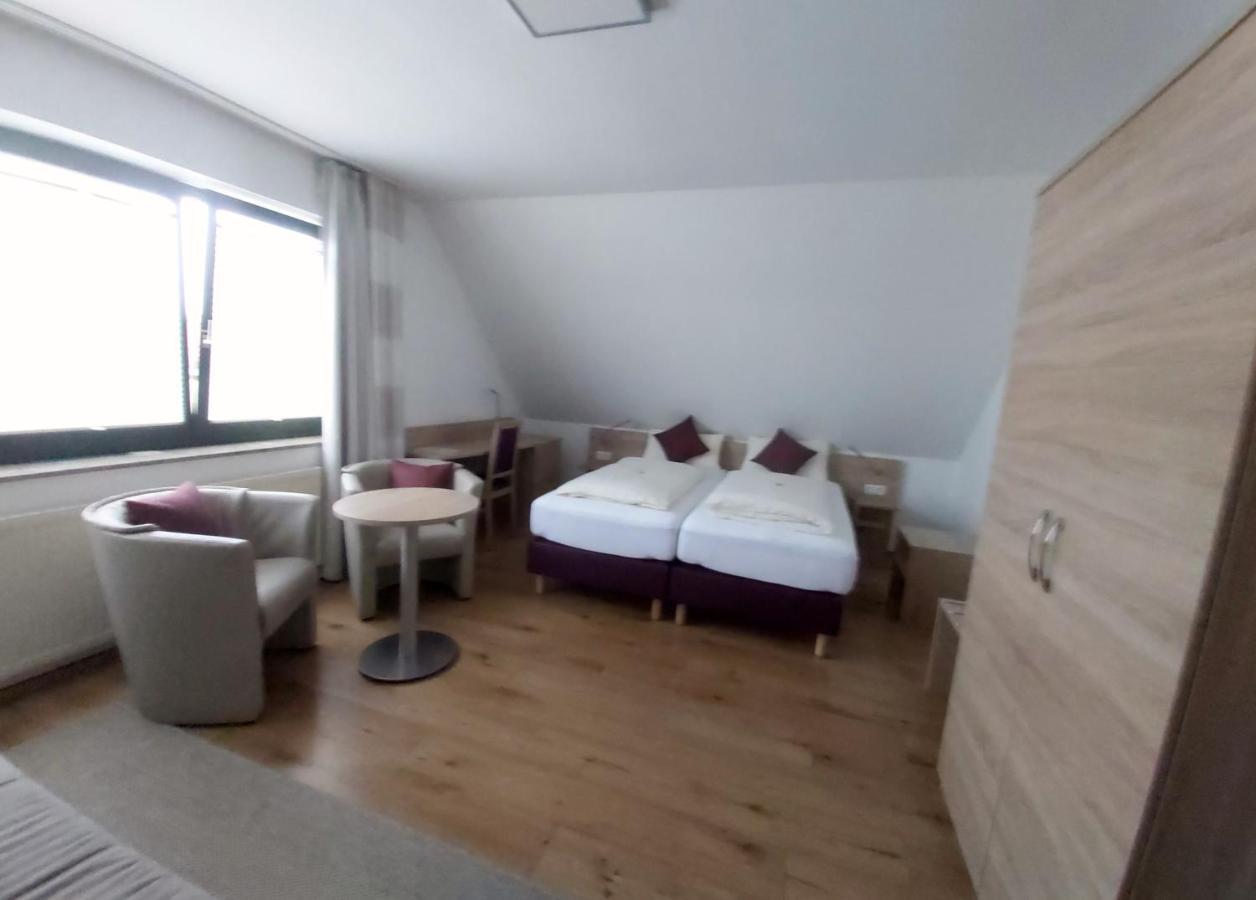 Pension Heuer Brietlingen Екстериор снимка