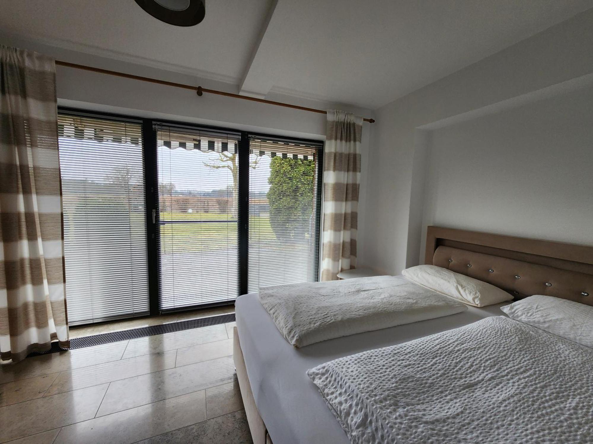 Pension Heuer Brietlingen Екстериор снимка